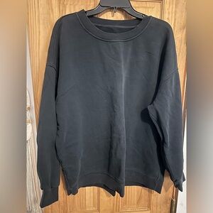 Lululemon Black Crewneck, Oversized